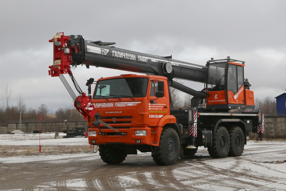 Фотография - Автокран КС-55729-5В-4 "ГРАФИТ" стрела 34 м овоид на шасси КАМАЗ-43118 (6*6)